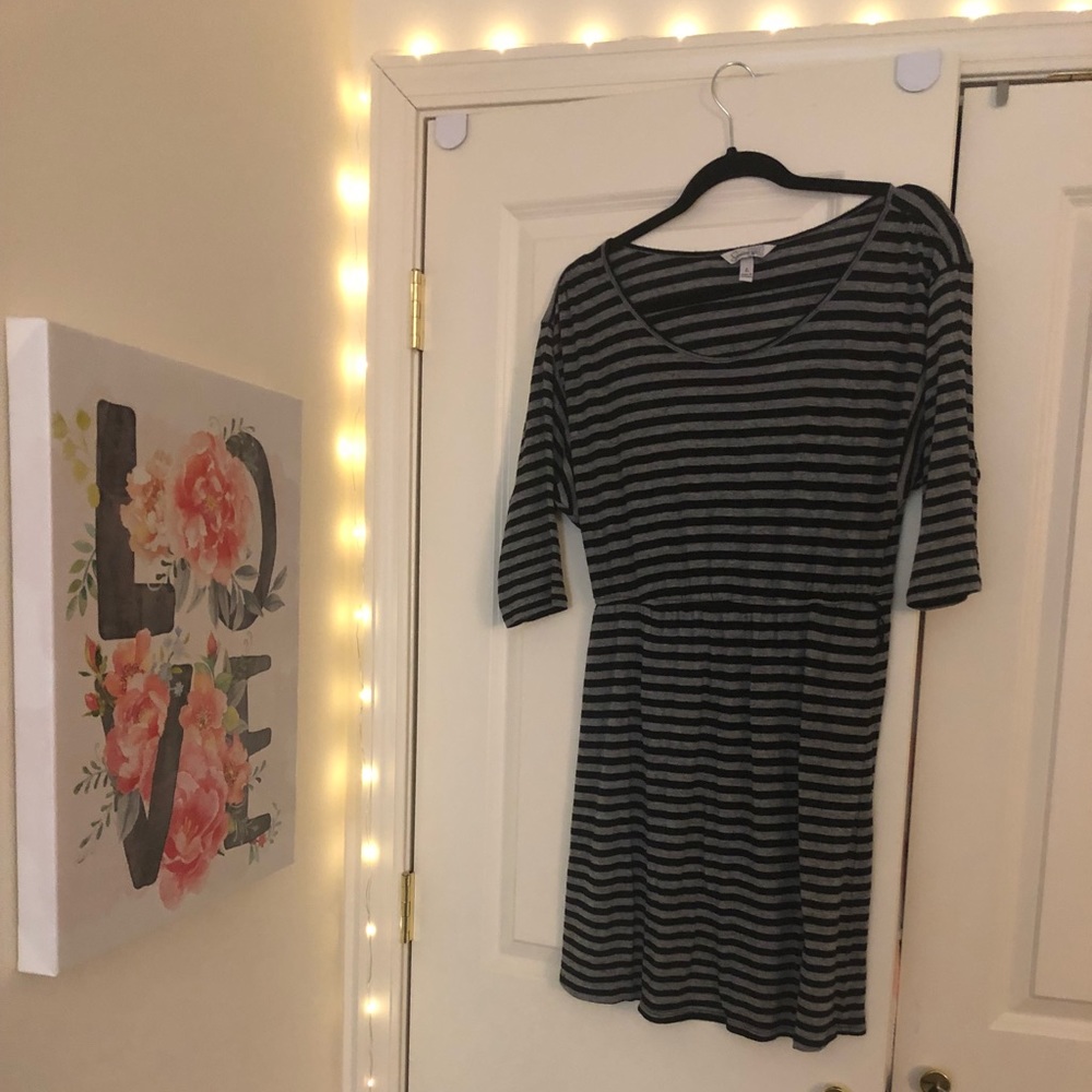 Half sleeve striped dress